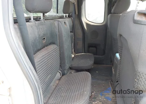 2005 Nissan Frontier Se from USA, damaged, VIN 1N6AD06WX5C457051